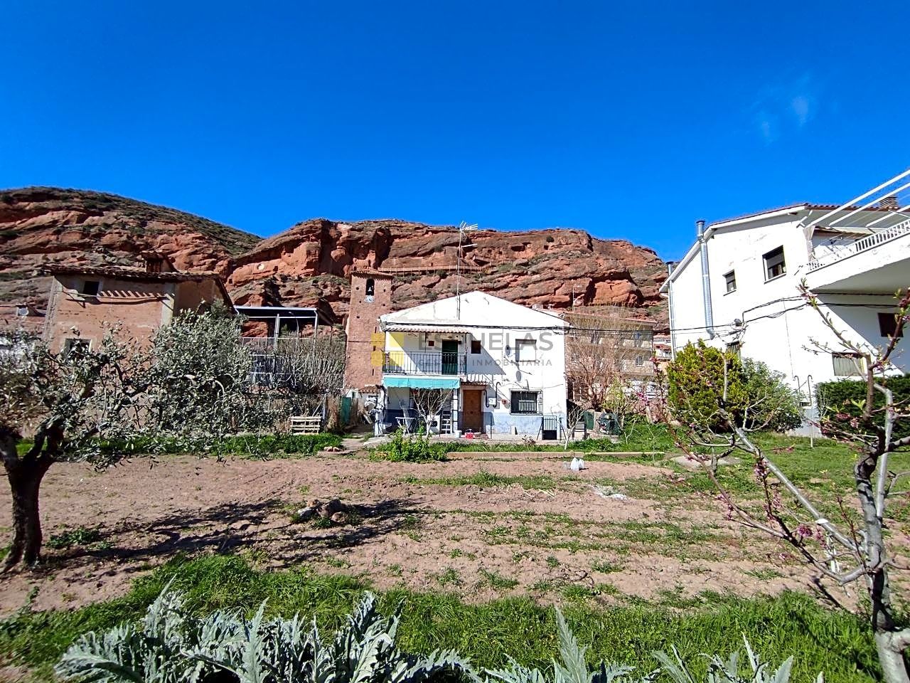 Casa o xalet en venda en Arnedillo amb Calefacció, Jardí privat i Moblat