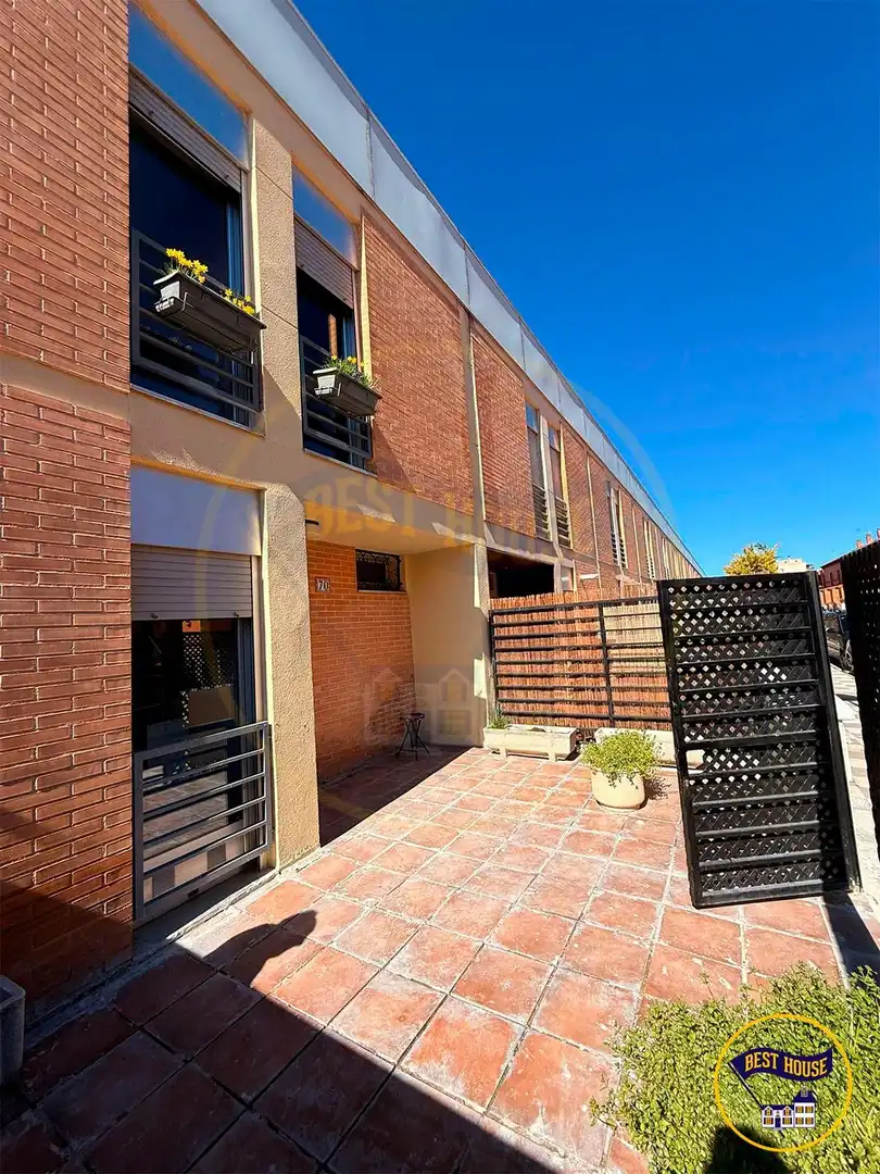 Adosado con terraza en venta en RIO HUECAR, imagen 63