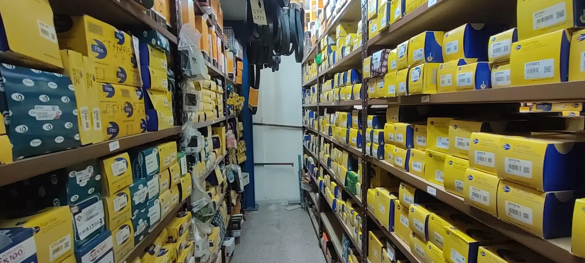Local comercial en venda a Florida - Ciudad de Asís