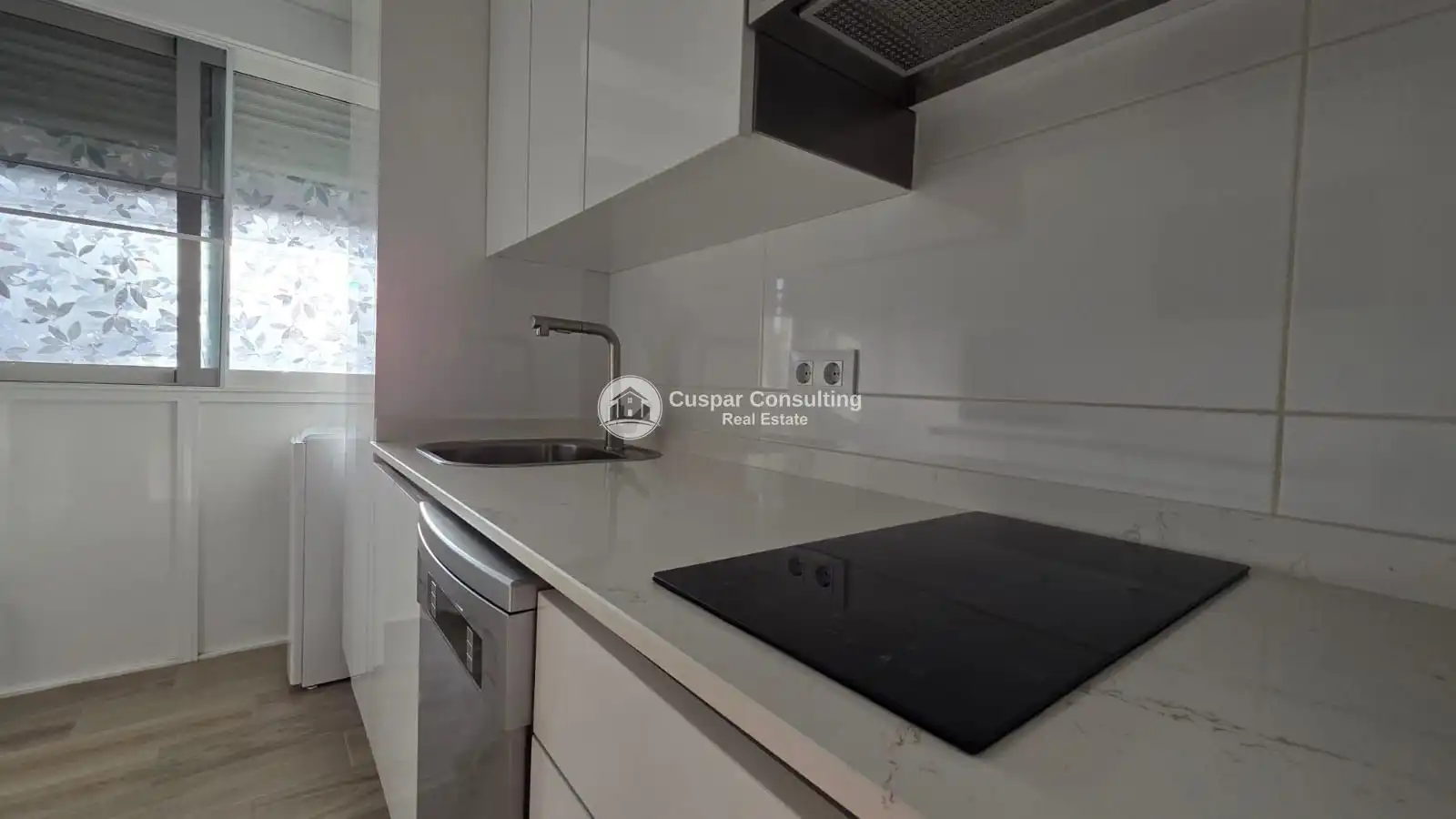 Cocina de Casa adosada en venta en San Pedro del Pinatar con Aire acondicionado, Calefacción y Terraza