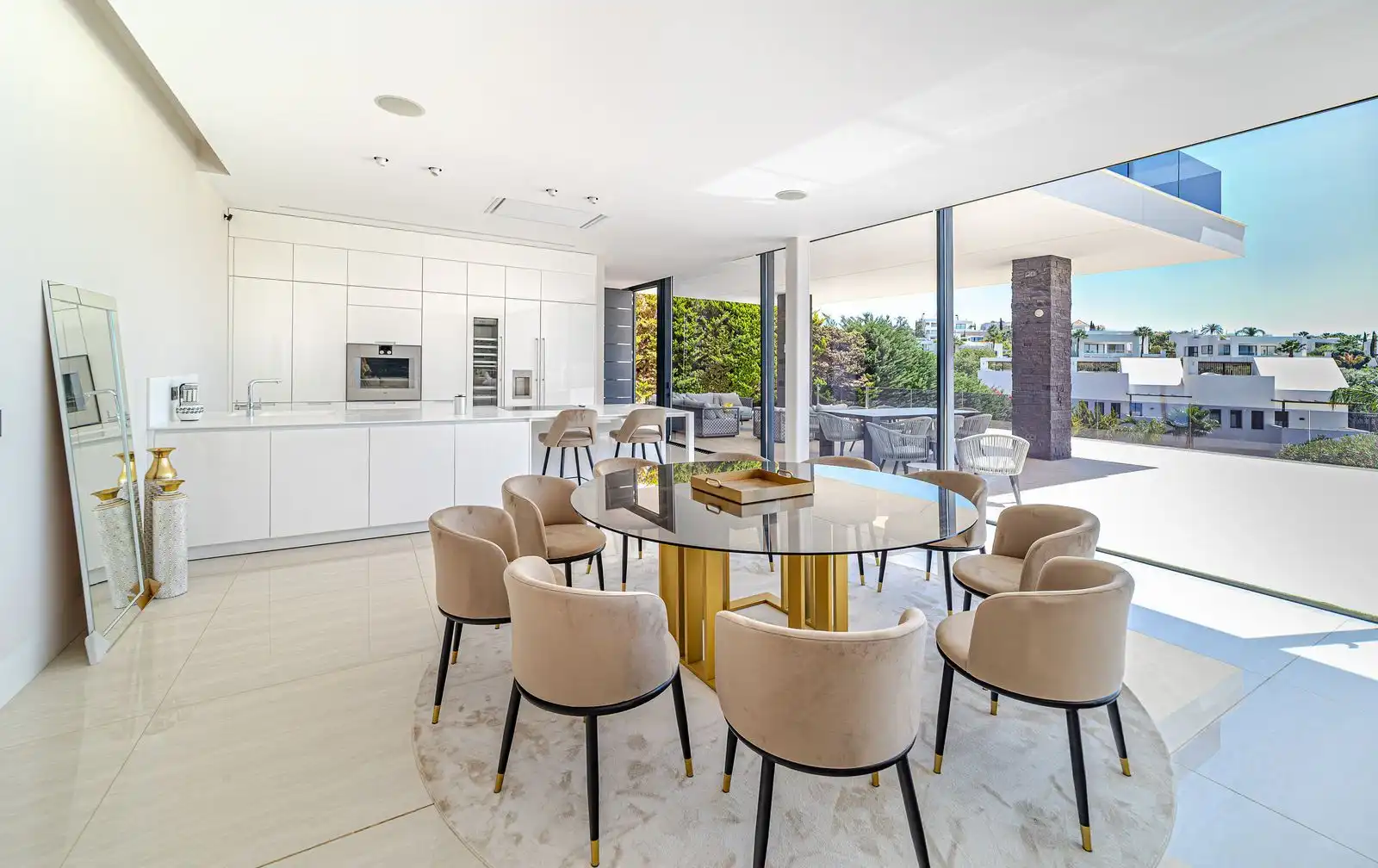 Villa mit Pool zum Verkauf in Avenida de los Girasoles 25, imagen 9