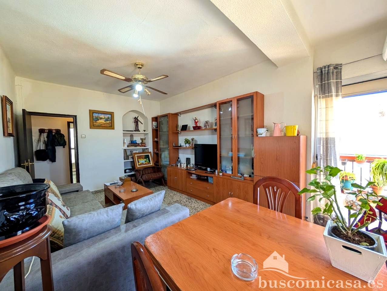Living room of Flat for sale in Linares  with Air Conditioner, Furnished and Balcony