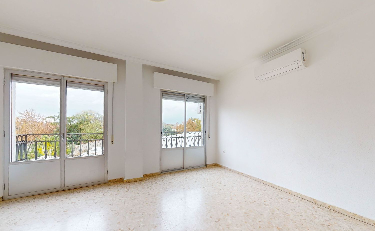 Bedroom of Flat for sale in Villafranca de los Barros  with Balcony