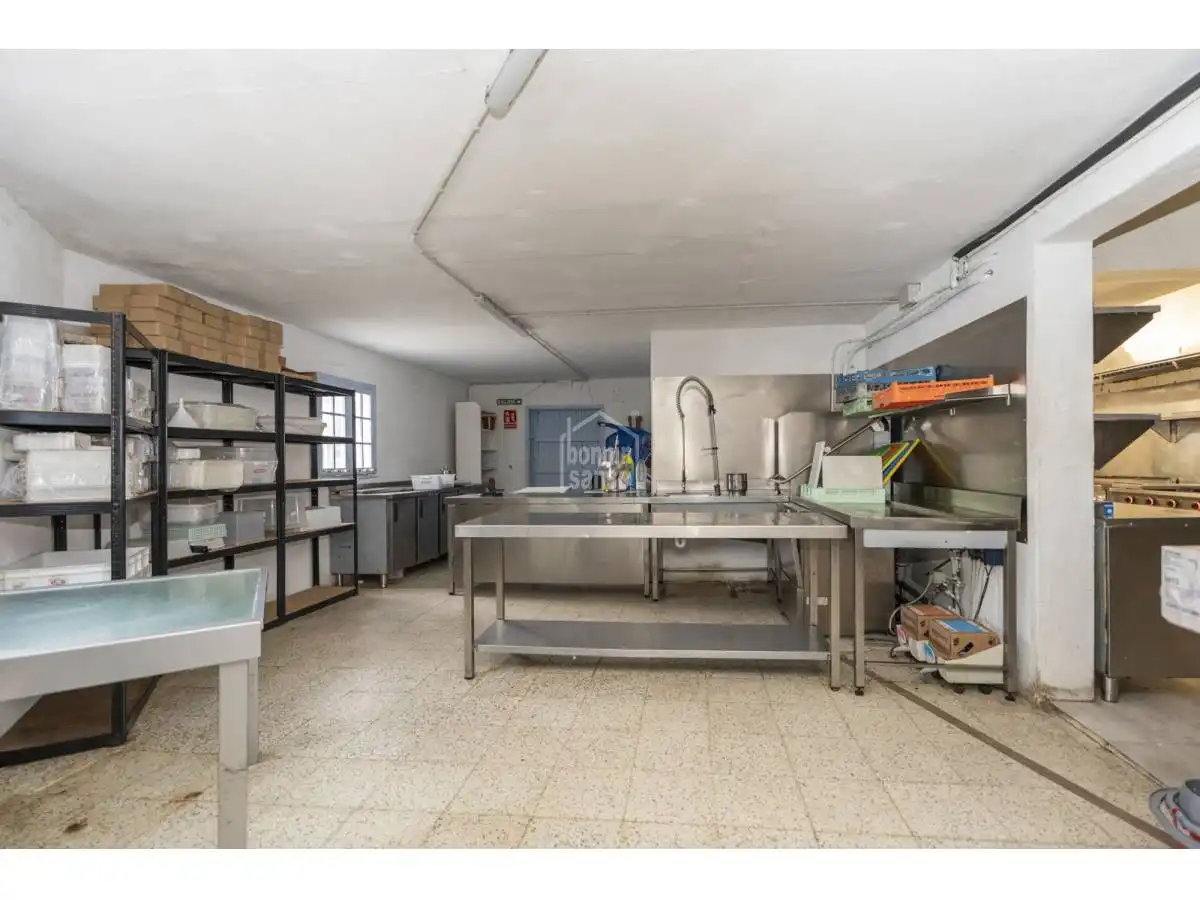 Local comercial en venta en Cala en Blanes, imagen 11