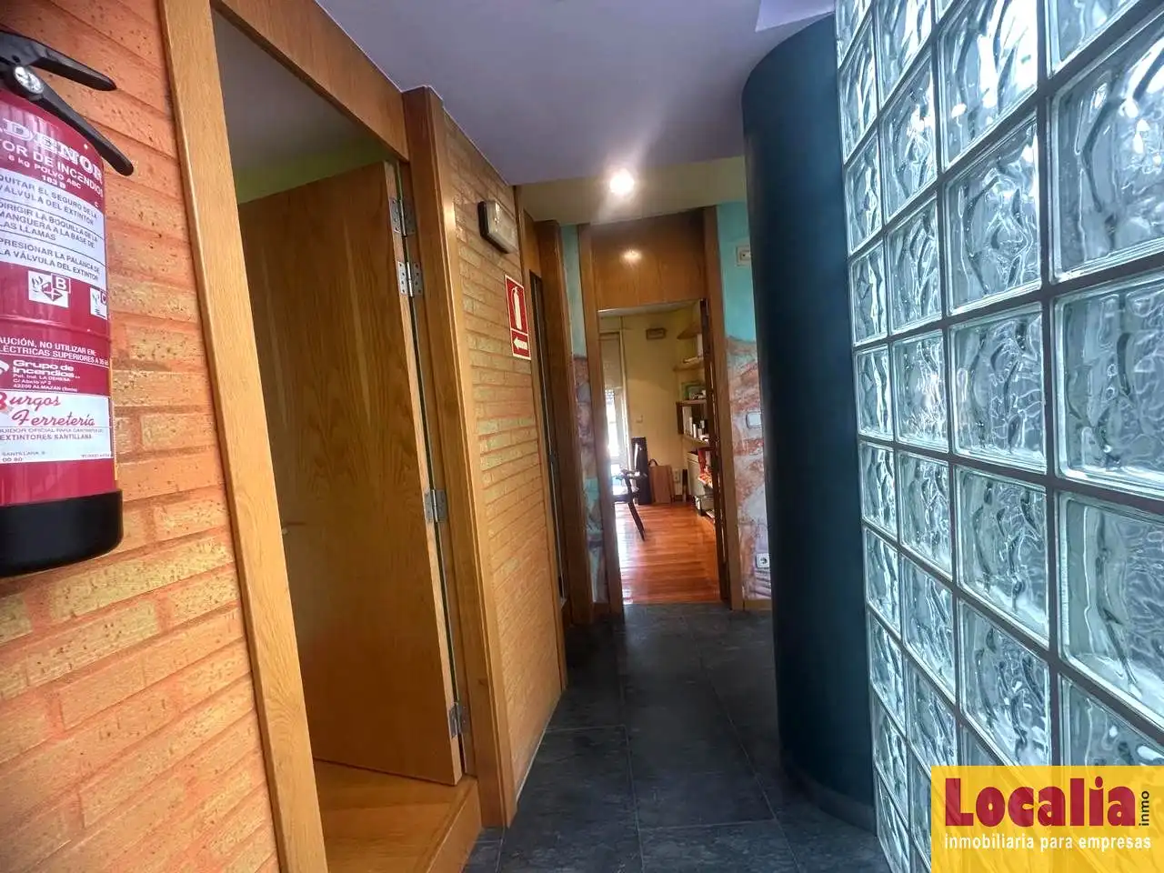 Büro zur Miete in Torrelavega 