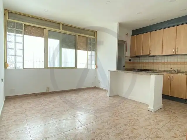 Cuina de Pis en venda en Sabadell amb Forn