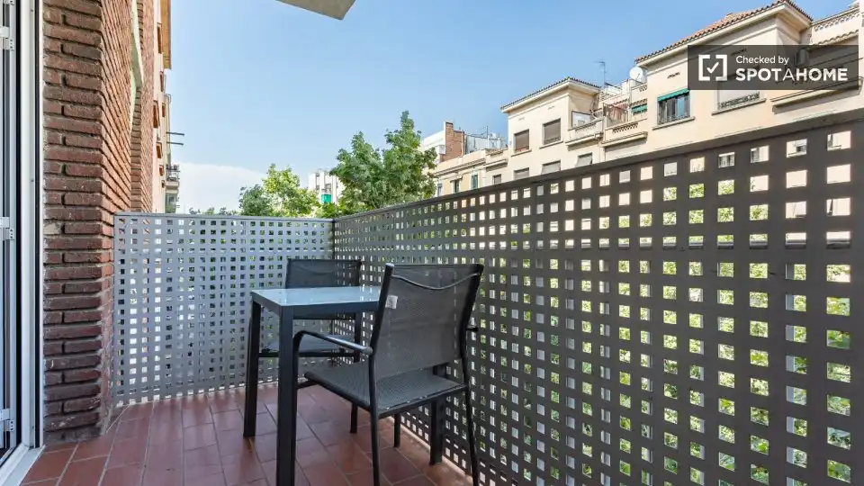Appartamento con terrazza in affitto a Eixample, imagen 5