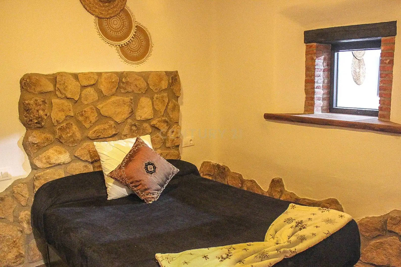 Dormitori de Casa o xalet en venda en Casas de Don Pedro amb Traster i Piscina