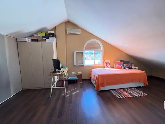 Bedroom of Detached homes for sale in Algeciras  with Air Conditioner, Private garden and Terrace