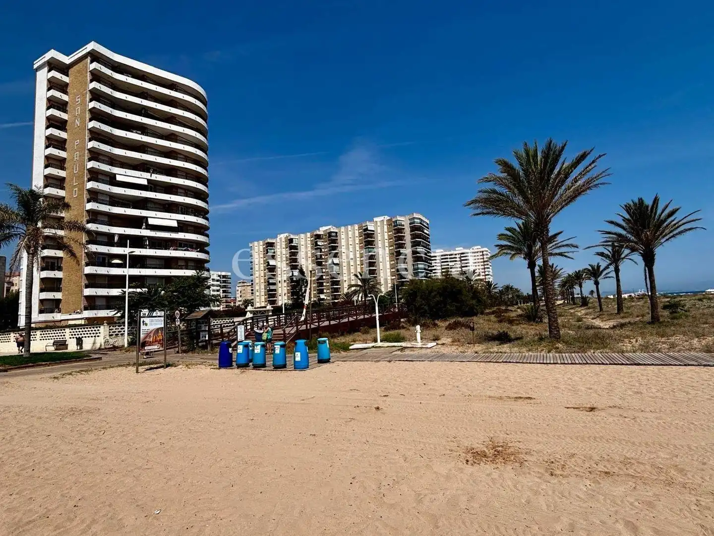 Vista exterior de Apartamento en venta en Gandia con Jardín privado, Terraza y Balcón