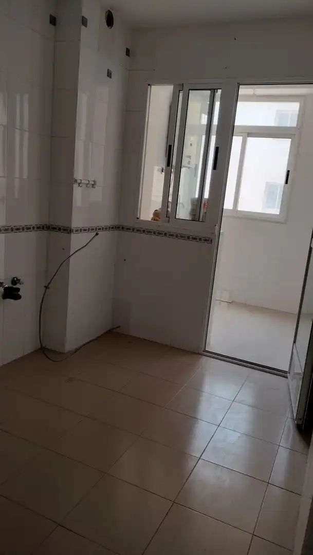 Wohnung zum Verkauf in N/A, -1, Loja