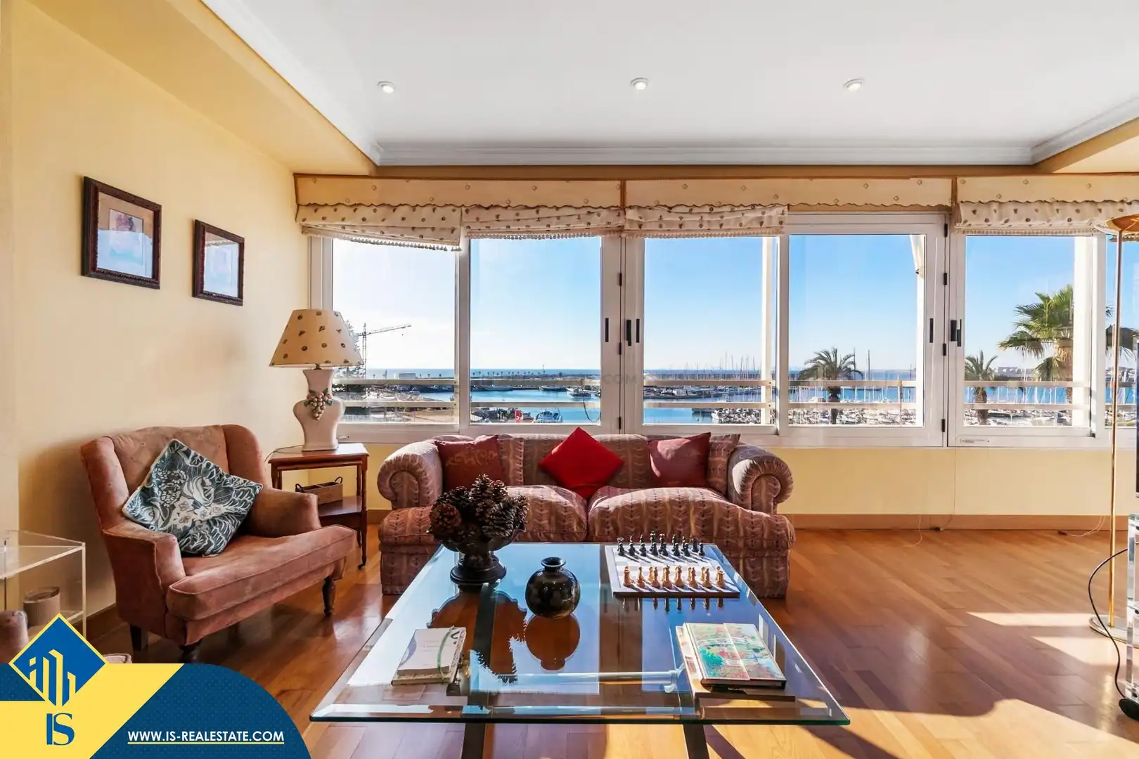 Piso con ascensor en venta en Centro, imagen 2