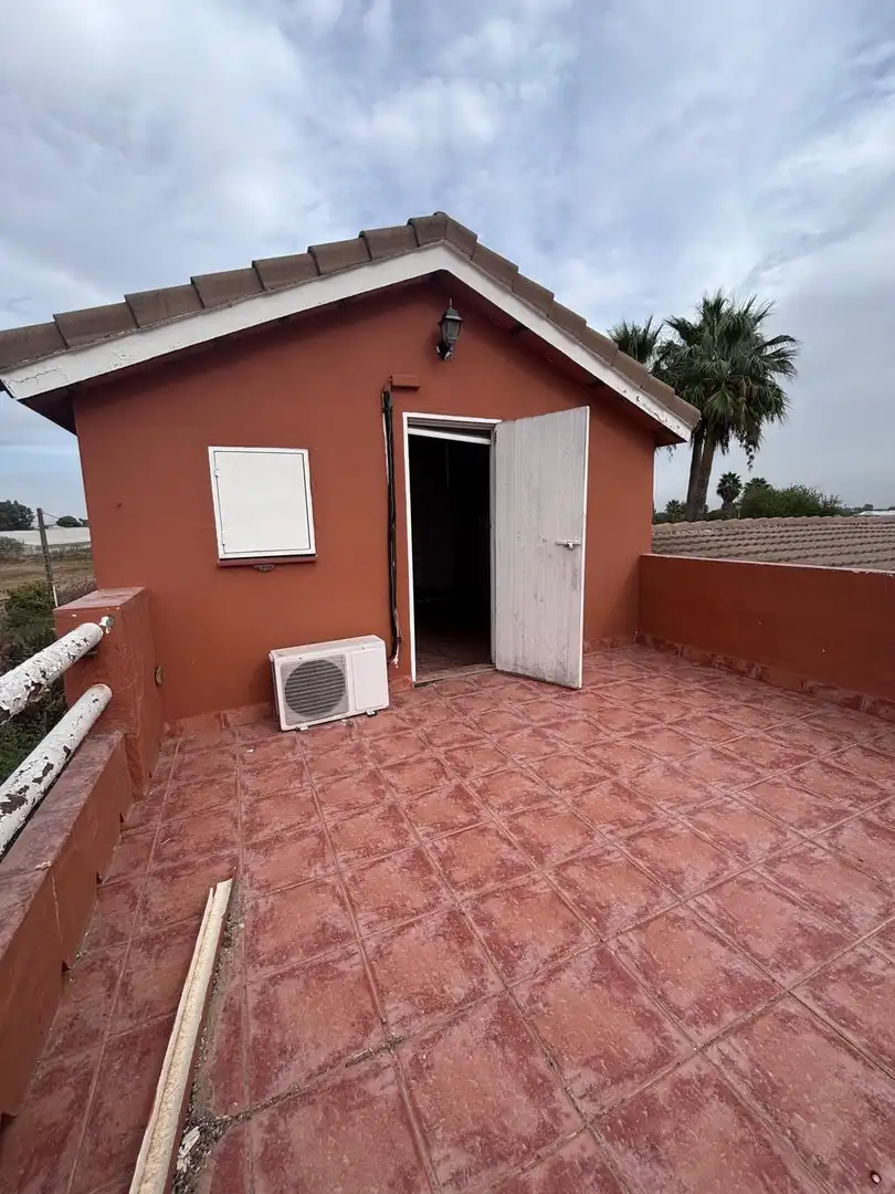 Casa con piscina en venta en Los Palacios y Villafranca, imagen 16