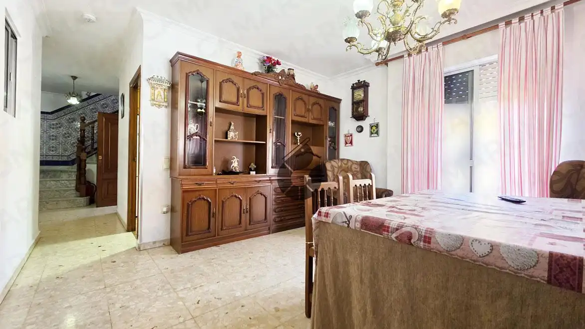 Sala de estar de Casa adosada en venta en Mairena del Aljarafe con Terraza