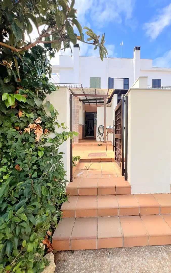 Vista exterior de Casa adosada en venta en Ayamonte con Aire acondicionado, Terraza y Trastero