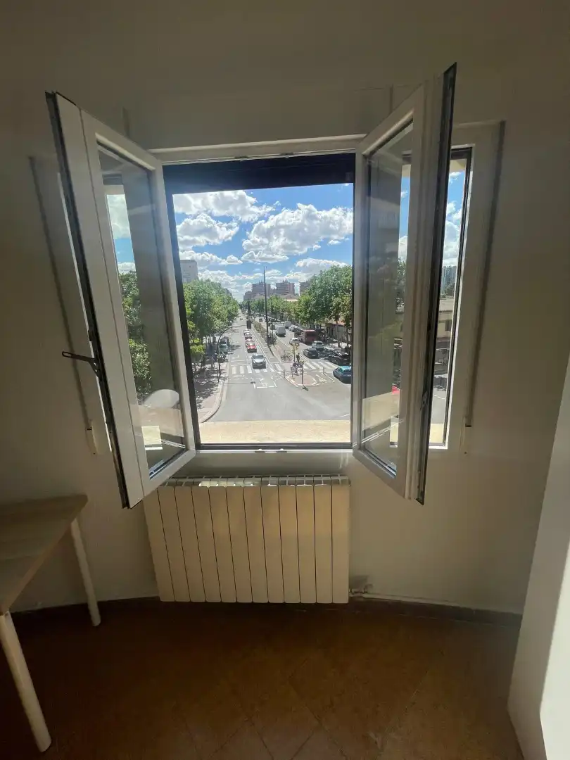 Vista exterior de Piso en venta en Zaragoza con Aire acondicionado, Calefacción y Trastero