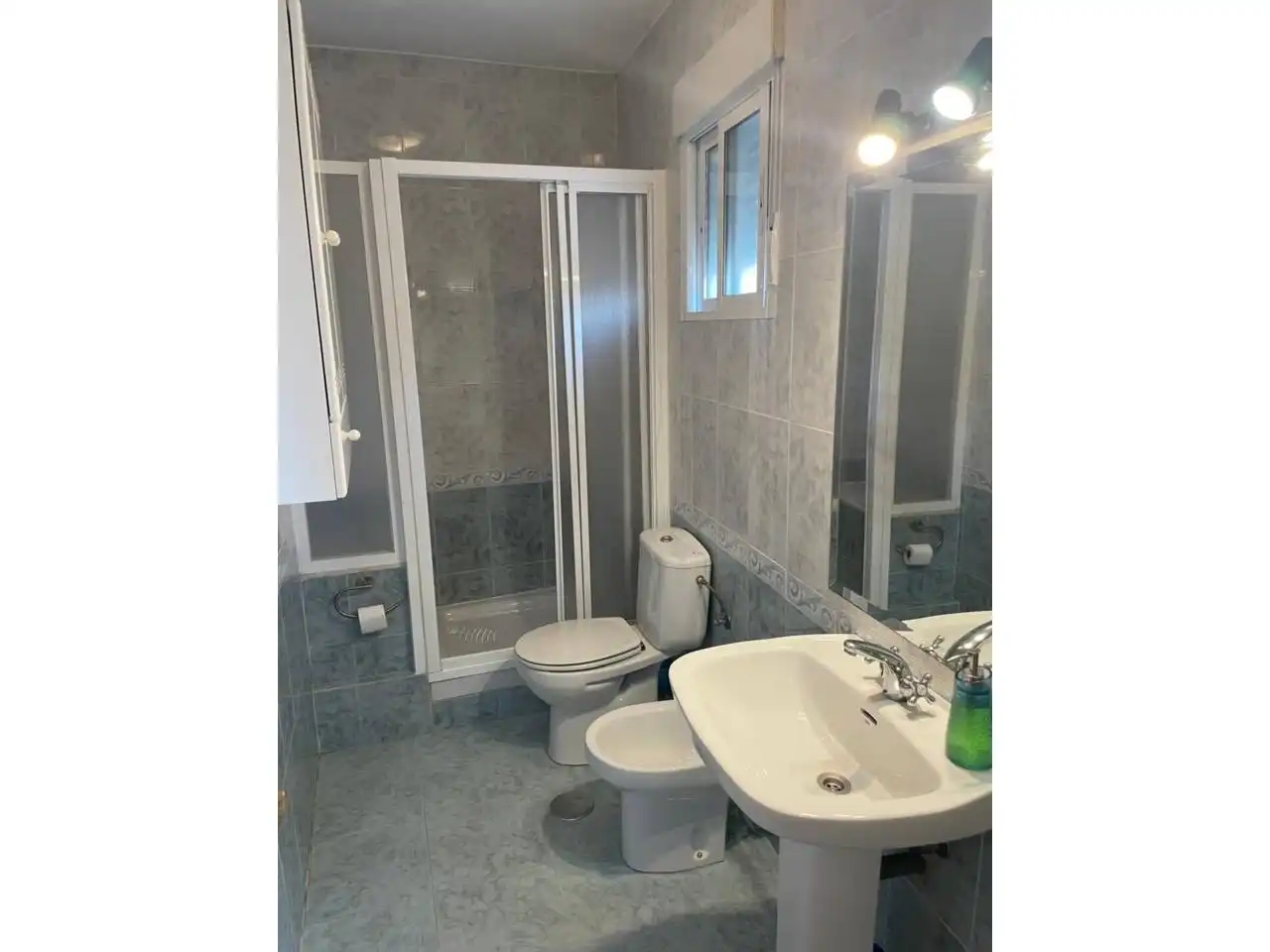 Bany de Edifici en venda en Sacedón
