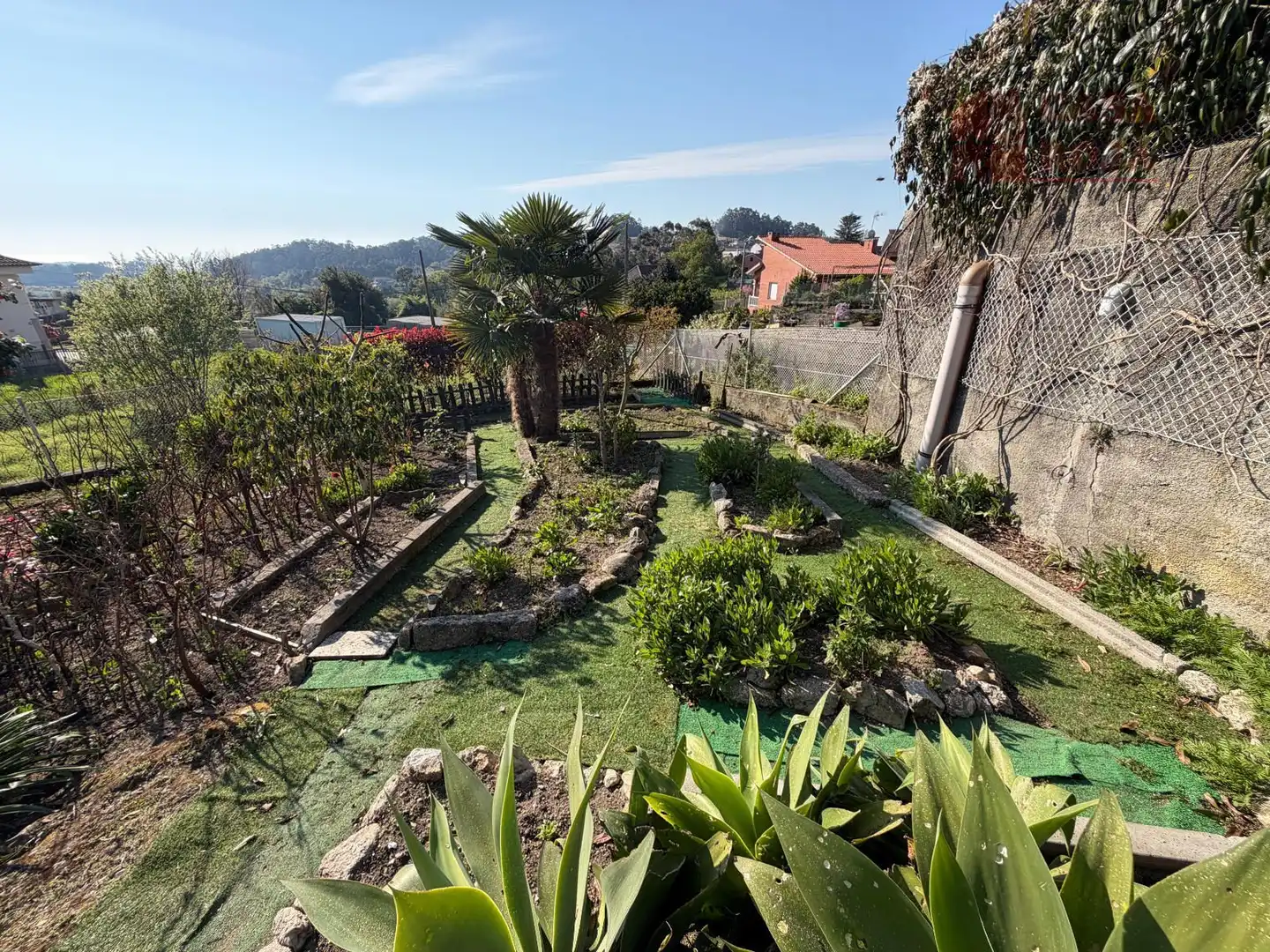 Jardín de Casa o chalet en venta en Bueu con Calefacción, Parquet y Terraza