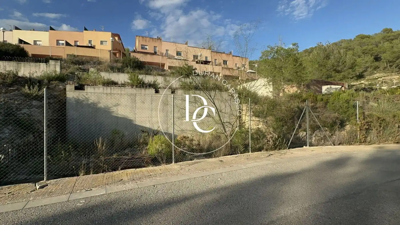 Lands and plots for sale in Olivella