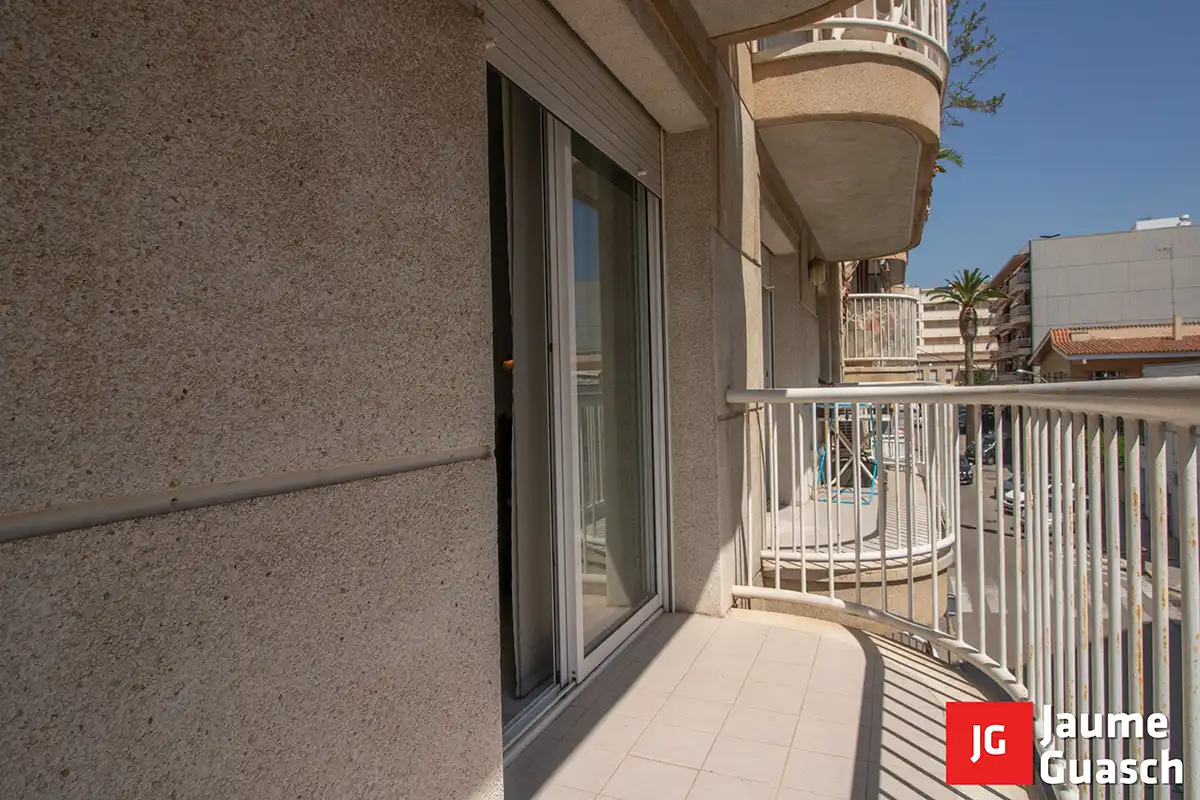 Balcony of Flat for sale in Torredembarra  with Air Conditioner, Heating and Oven