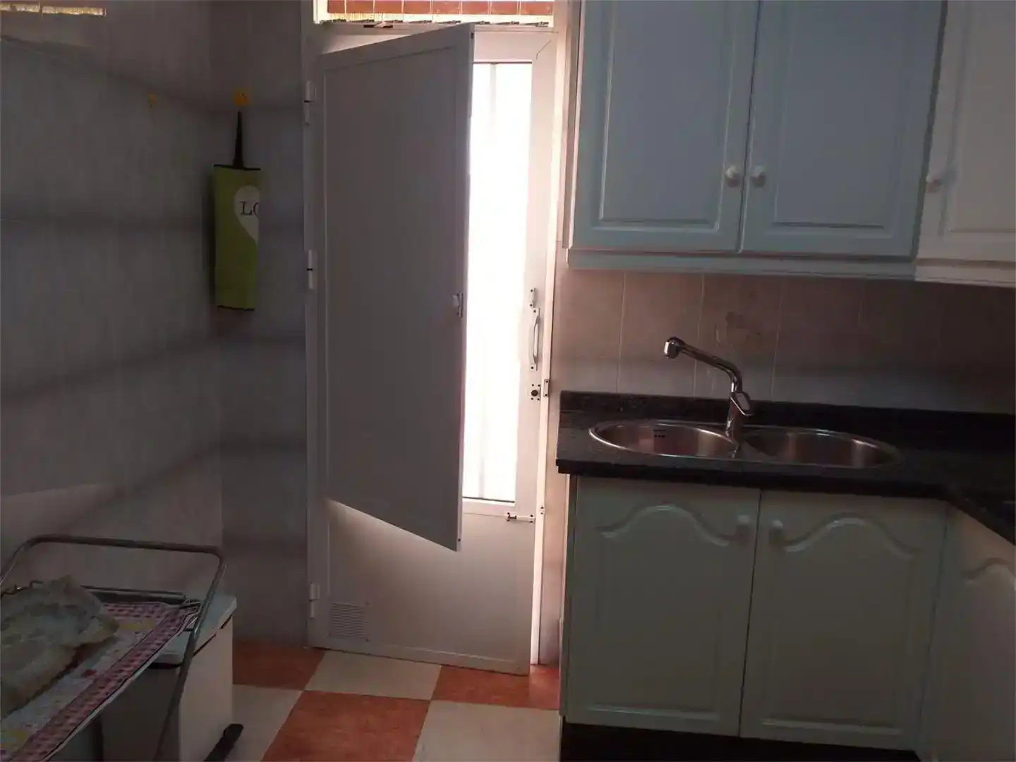 Cuina de Casa adosada en venda en Miajadas amb Balcó