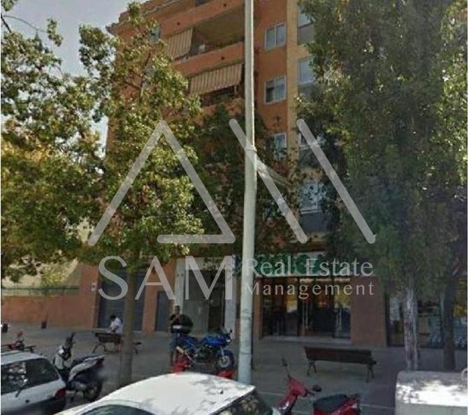 Exterior view of Planta baja for sale in Badalona