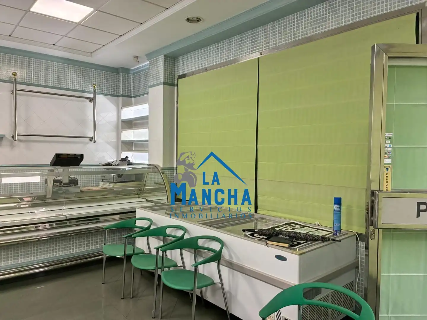 Local comercial en venda a San Pablo, imagen 2