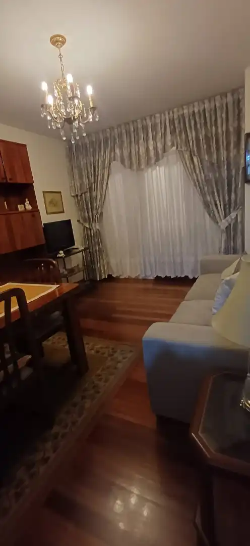 Flat with lift to rent in Avenida Rosalía de Castro, imagen 2