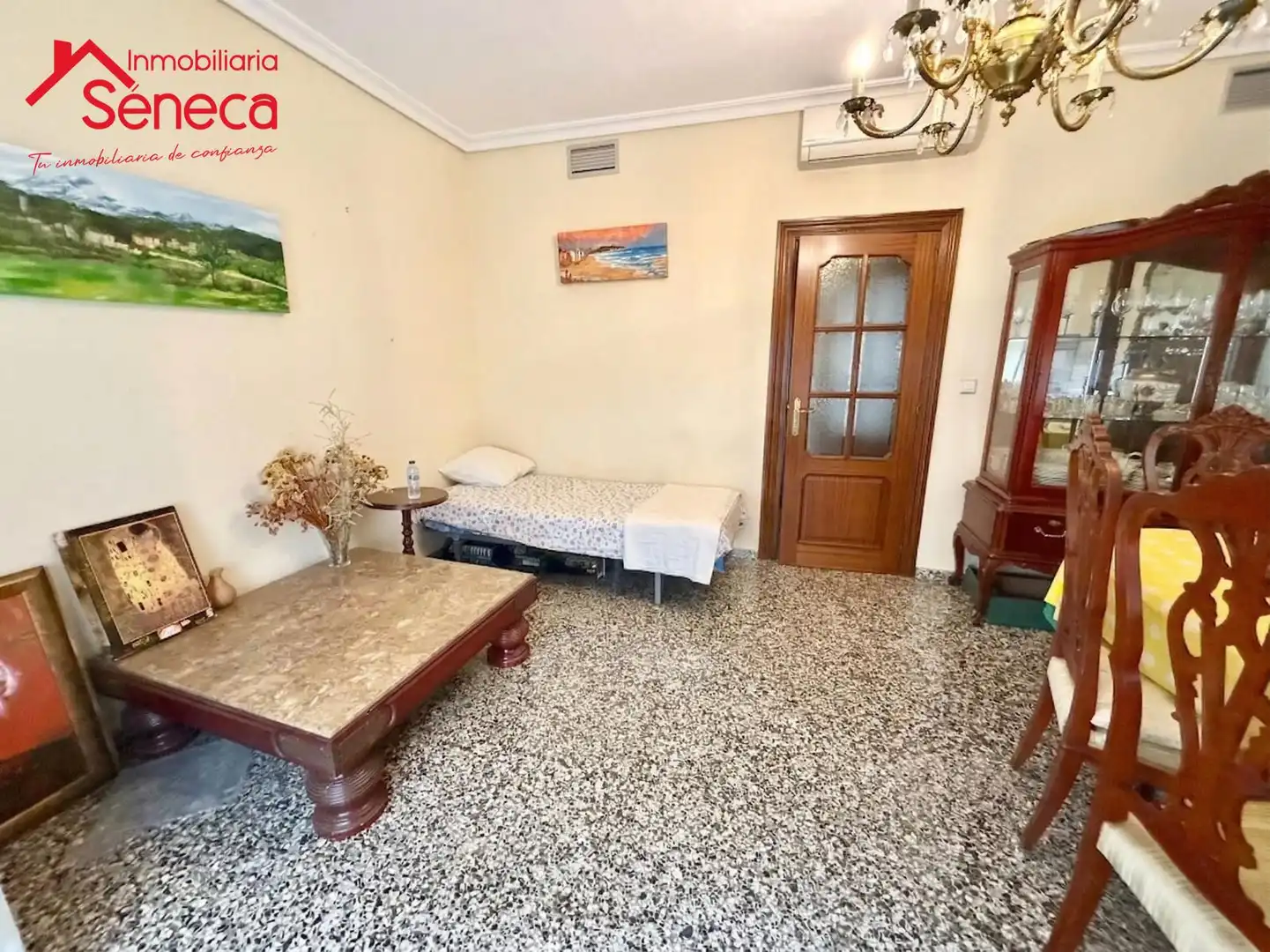 Vista exterior de Piso en venta en Córdoba con Aire acondicionado