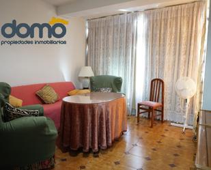 Living room of Flat to share in  Granada Capital