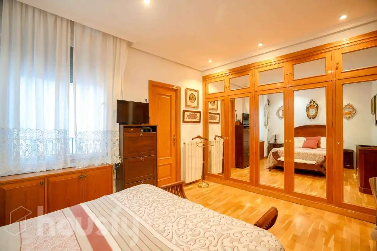 Habitación de Ático en venta en Madrid con Aire acondicionado, Calefacción y Parquet
