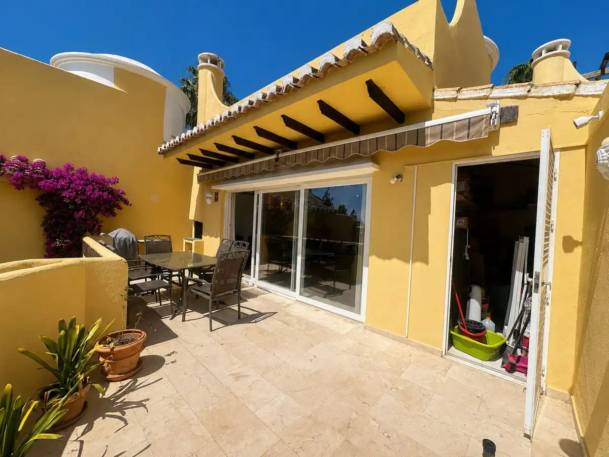 Adosado con jardín en venta en Calahonda, imagen 28