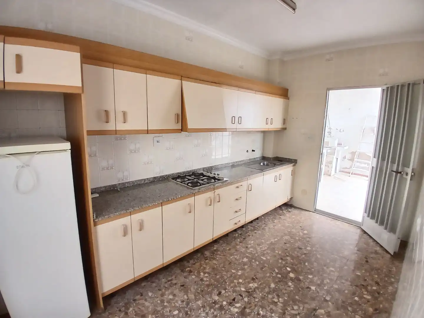 Casa rústica amb balcó en venda a Calle Algezares 13, imagen 11