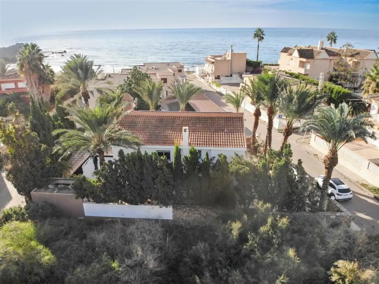 Vista exterior de Casa o xalet en venda en Águilas amb Aire condicionat, Jardí privat i Piscina