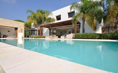 Swimming pool of House or chalet for sale in Sant Andreu de Llavaneres  with Air Conditioner, Heating and Private garden