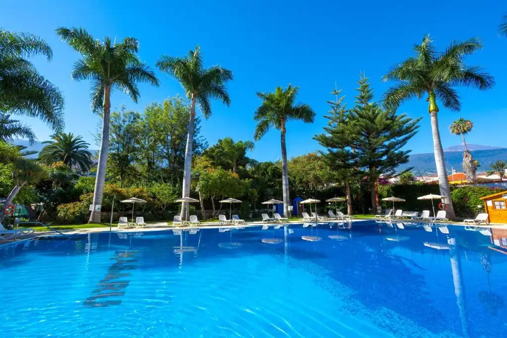 Piscina de Apartament en venda en Zona Botánico