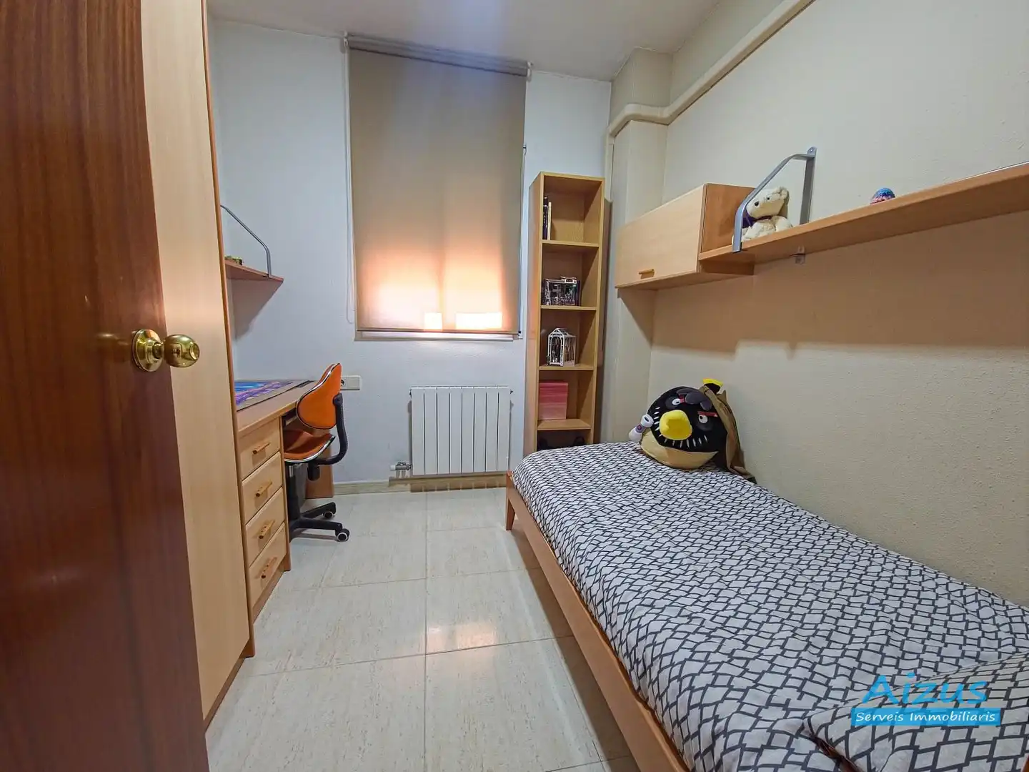 Habitación de Casa adosada en venta en Santa Perpètua de Mogoda con Aire acondicionado, Calefacción y Terraza