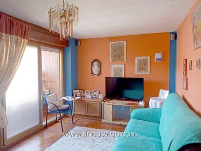 Living room of Flat for sale in Redondela  with Heating, Parquet flooring and Terrace