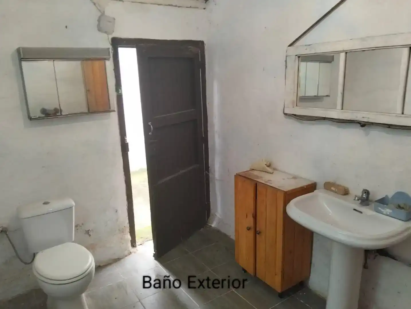 Baño de Planta baja en venta en Ponferrada con Jardín privado, Trastero y Horno