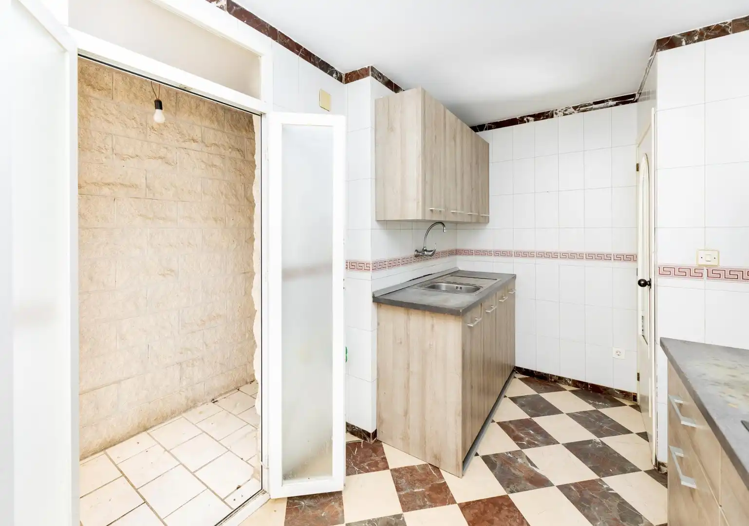 Cocina de Piso en venta en Cenes de la Vega con Aire acondicionado y Balcón