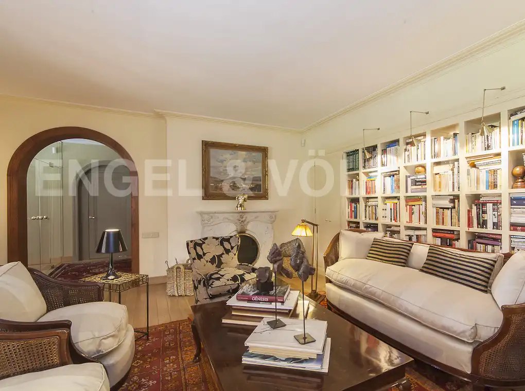 Sala de estar de Casa o chalet en venta en Barcelona con Aire acondicionado, Calefacción y Jardín privado