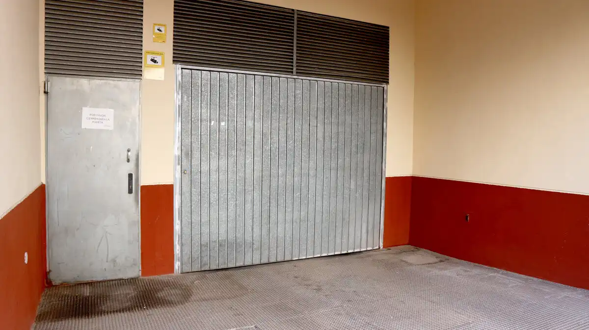 Garaje en venta en Dénia