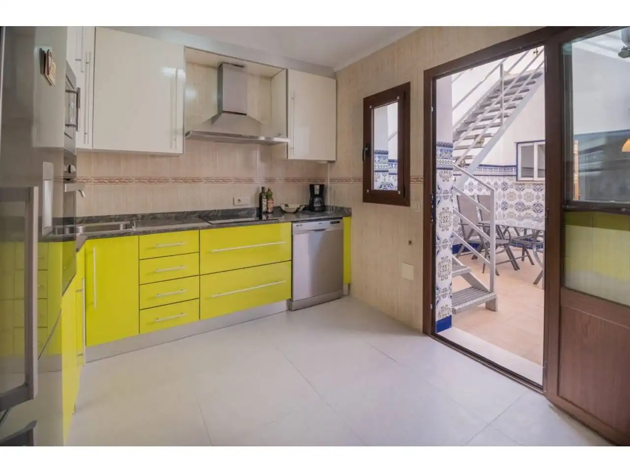 Küche von Wohnung zum Verkauf in  Palma de Mallorca mit Klimaanlage, Terrasse und Möbliert