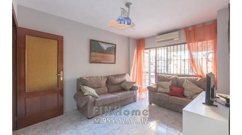 Foto 3 de Piso en venta en Barrio del Nervión,  Sevilla Capital
