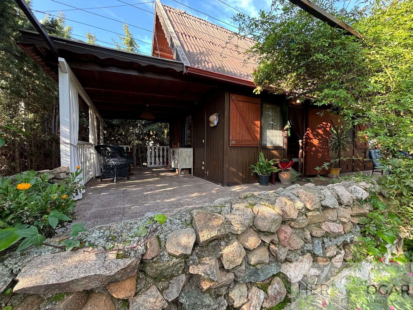Vista exterior de Casa o xalet en venda en Sonseca amb Aire condicionat, Jardí privat i Terrassa
