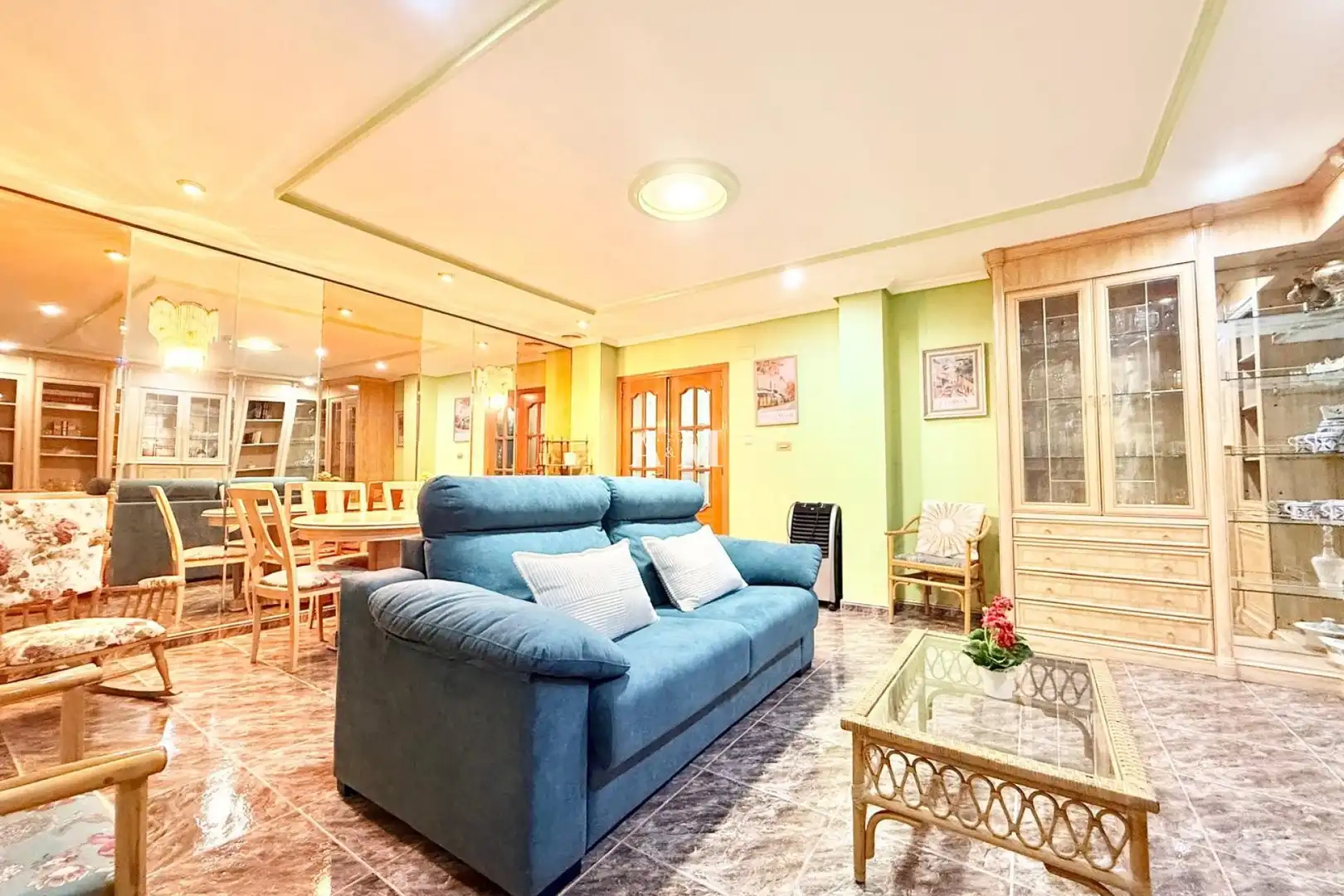 Wohnzimmer von Wohnung zur Miete in Elche ciudad