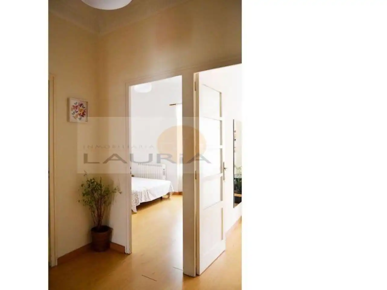 Schlafzimmer von Wohnung zur Miete in Valencia mit Heizung, Terrasse und Möbliert