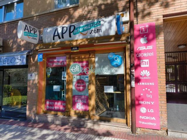 Local comercial en Alquiler en El Cerro - Carretera de San Rafael