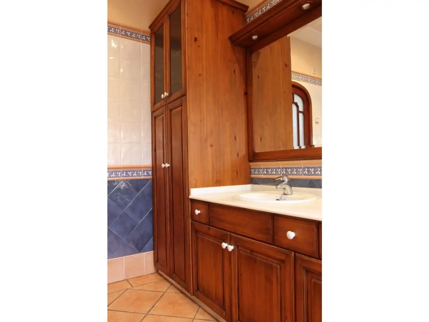 Badezimmer von Country house zum Verkauf in Alboraya mit Privatgarten, Terrasse und Abstellraum
