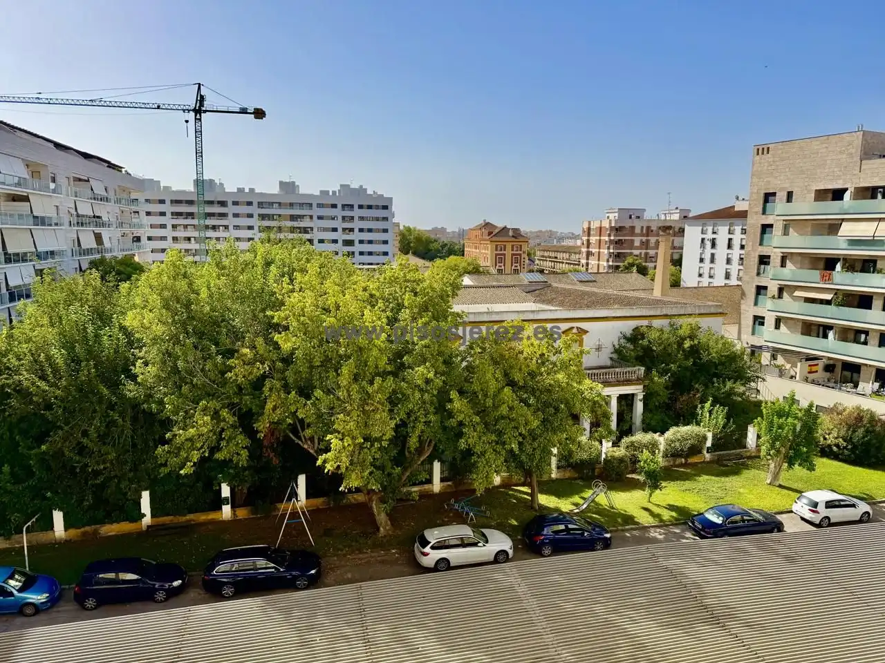 Vista exterior de Pis en venda en Avenida - Divina Pastora - Plaza de Toros